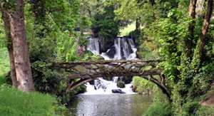 Vast: valley calms in edge of Saire, shaded walks in the countryside, famous brioche with butter